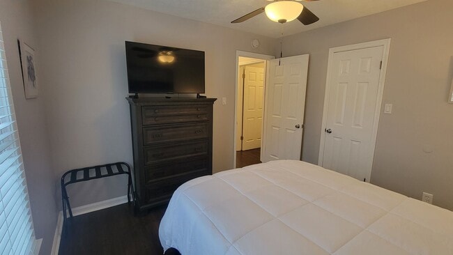 Building Photo - Northmeade Woods Subdivision