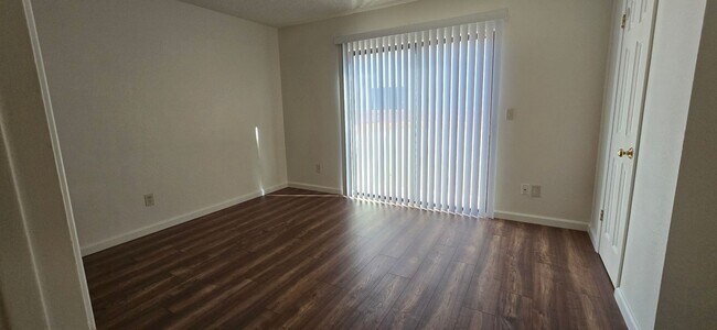 Building Photo - 16510 E Palisades Blvd