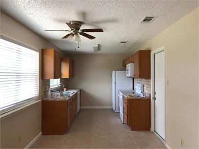 Building Photo - 2306 Hunt Dr