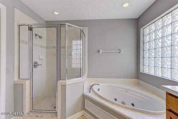 Building Photo - 1704 Dartmoor Ln