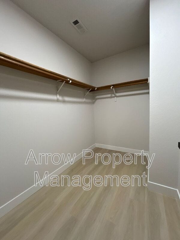 Building Photo - 2380 N 44th St