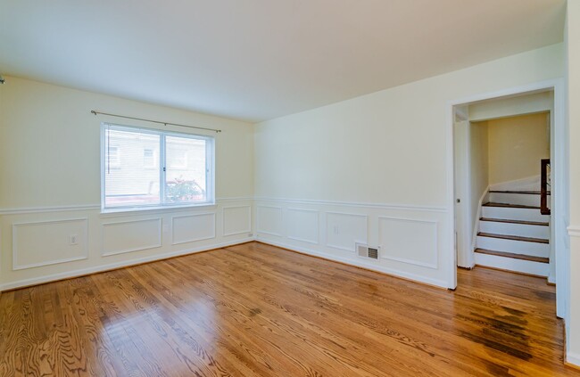 Building Photo - Lovely and Updated 4 Bedroom 2 Bath Cape C...