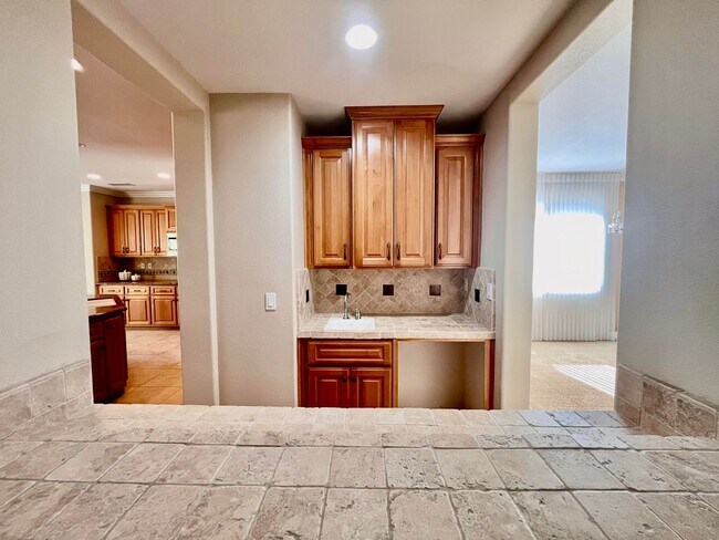 Building Photo - 3381 Black Oak Dr