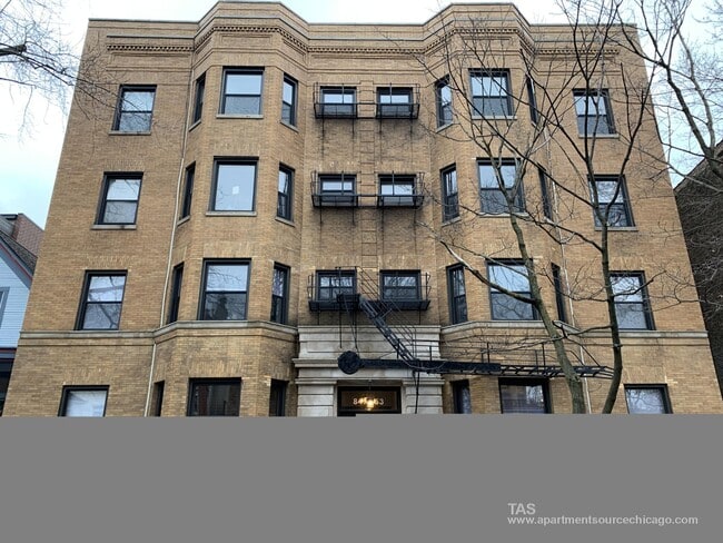 Building Photo - 849 W Lill Ave