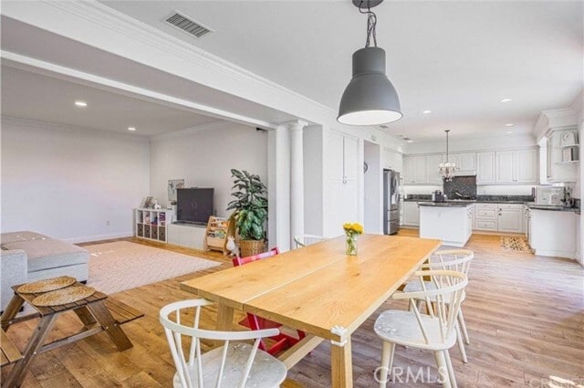 Building Photo - 26852 Cottonwood Ct