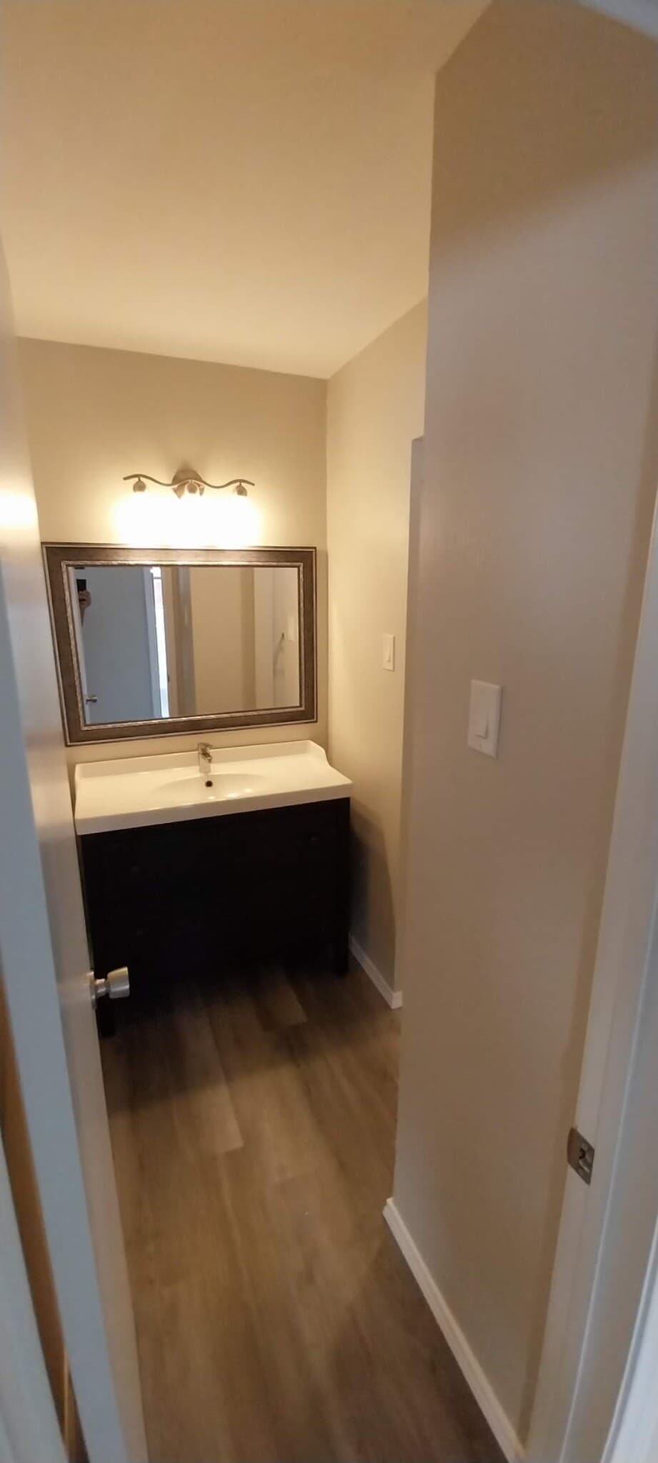 2nd Bath - 8539 Holly St