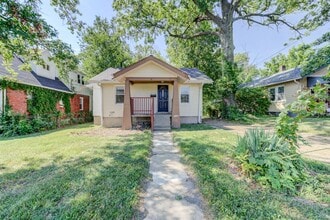 Building Photo - 1 Bedroom house in University City!