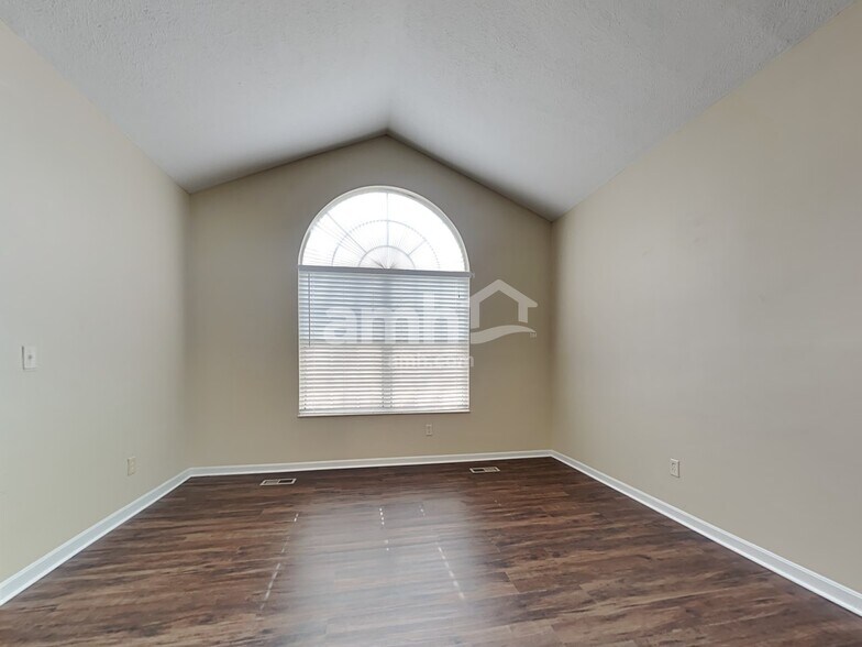 Building Photo - 1232 Ben Avon