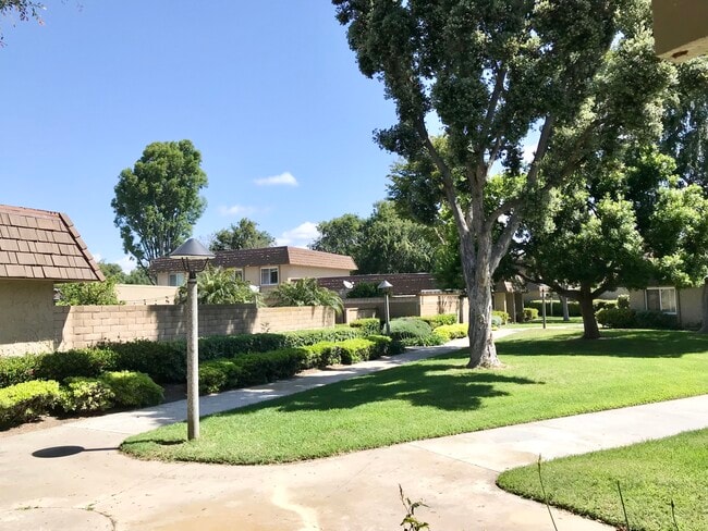Building Photo - 10325 Elk River Ct