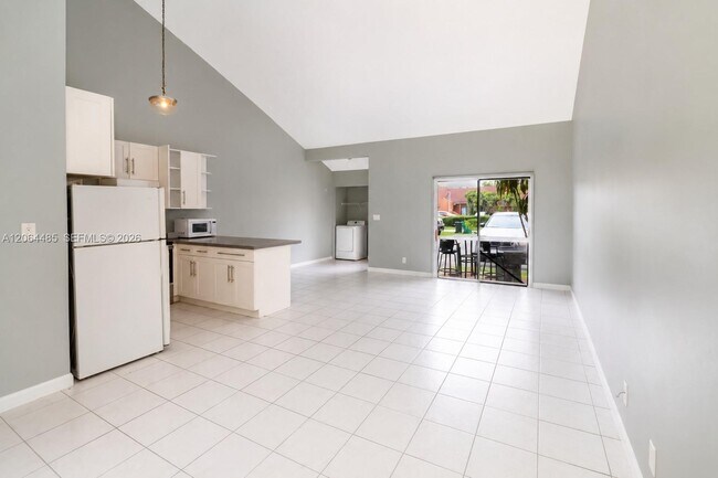 Building Photo - 2242 NW 55th Terrace