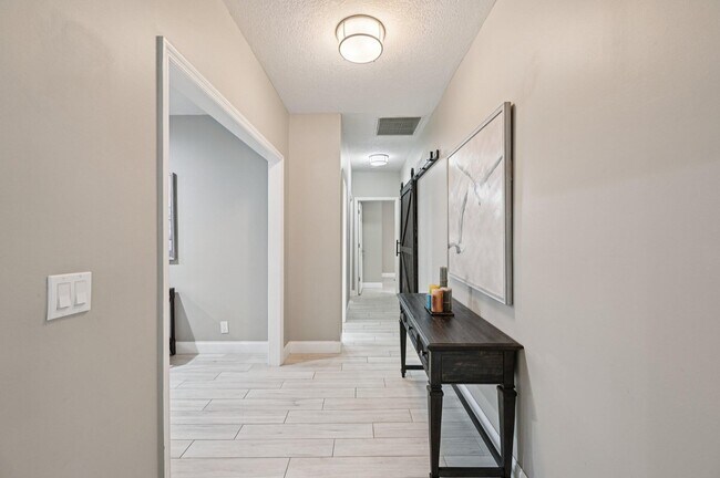 Building Photo - 9417 Whippoorwill Trail