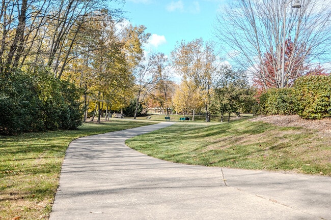 Building Photo - 801 N McLean Blvd