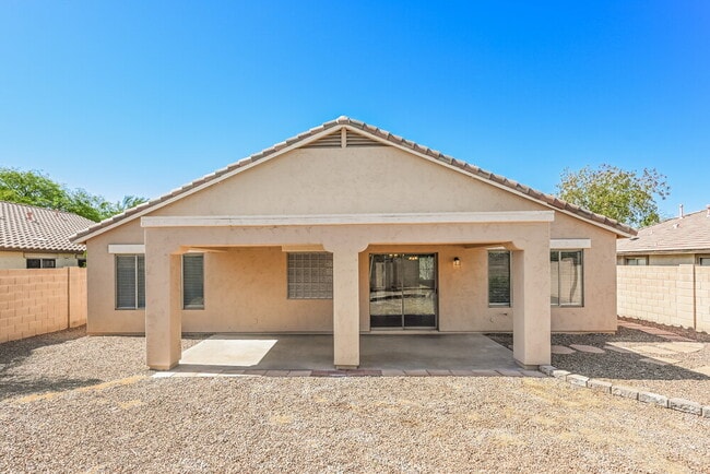 Building Photo - 3026 W Rapalo Rd