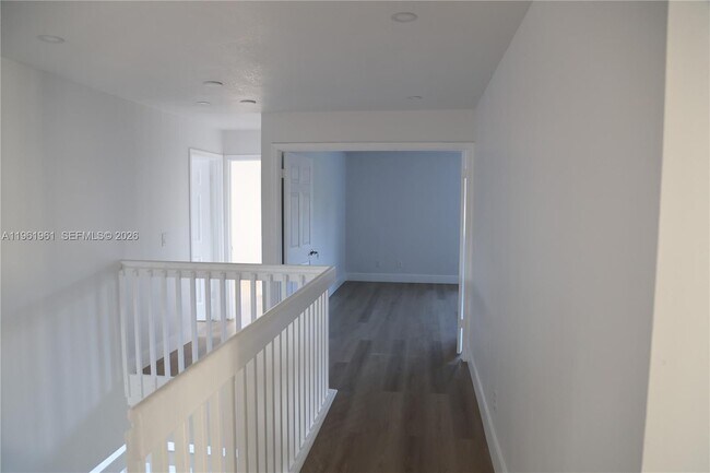 Building Photo - 7928 NW 190th Ln