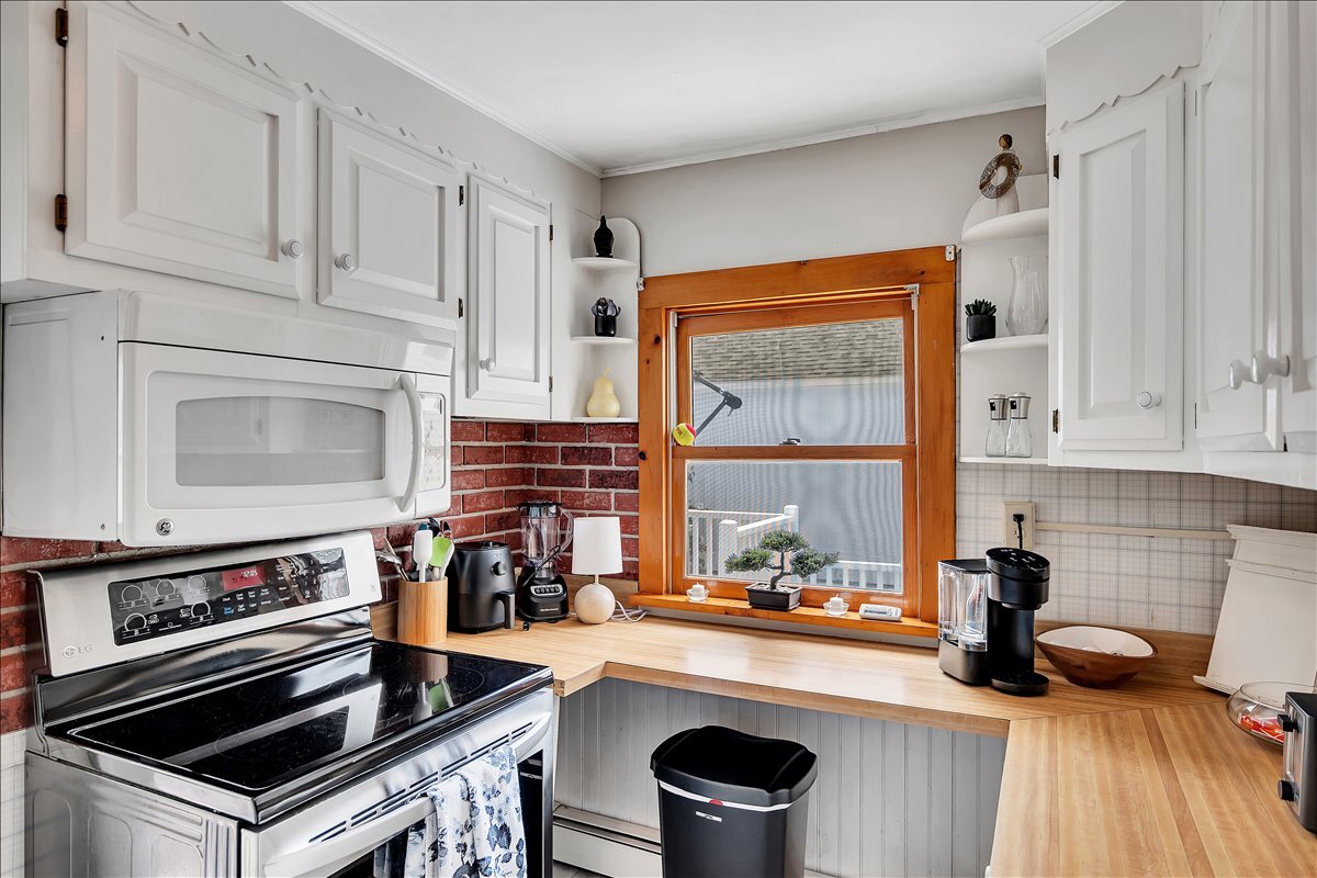 Building Photo - 10 Ritchie Pl