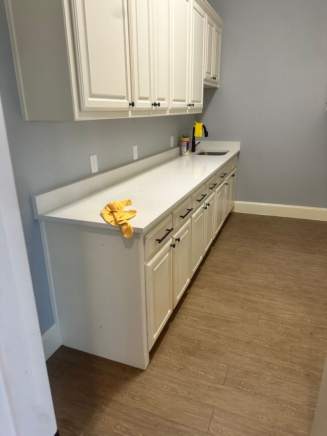 Building Photo - open concept 4bd - rent to own