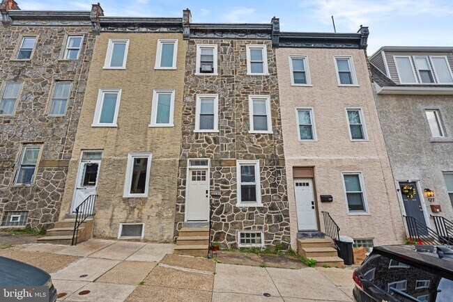 Primary Photo - 131 Vassar St