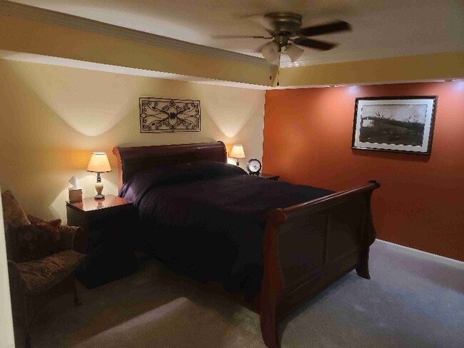 Building Photo - 6735 River Springs Ct NW