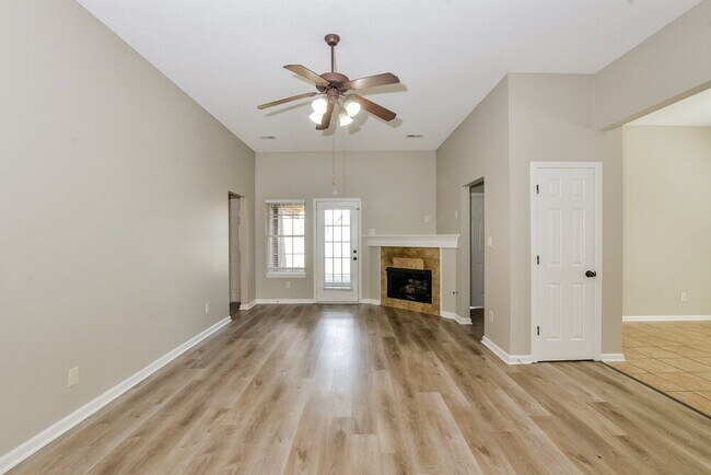 Building Photo - 9018 Billy Pat Dr