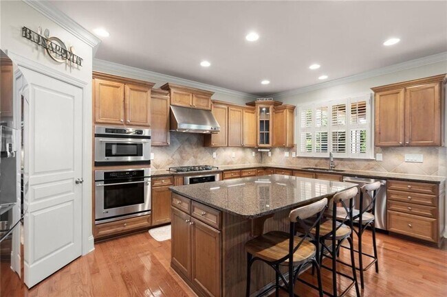 Building Photo - 11240 Avery Cove Ct
