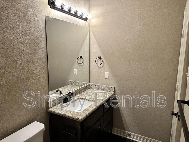 Building Photo - Baylor Dr 507 - 1