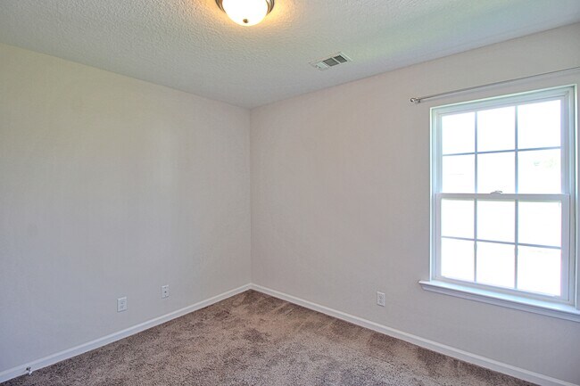 Building Photo - 171 Brightleaf Cir