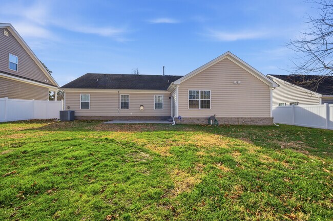 Building Photo - 3211 Calisha Ct