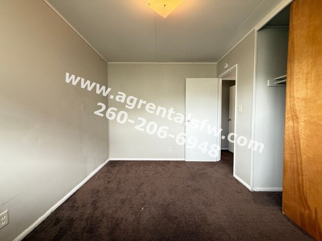 Building Photo - 2131 Cozy Ct