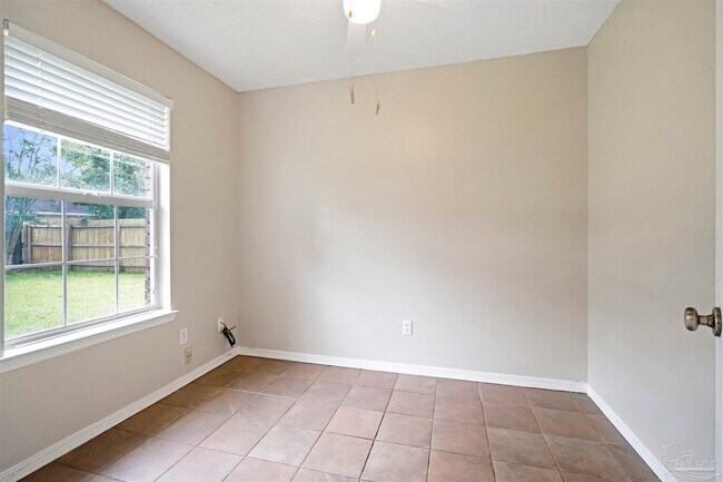 Building Photo - 5320 Powrie Dr