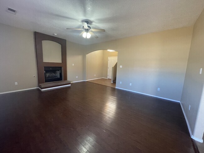 Building Photo - 5659 Bald Eagle Rd NW