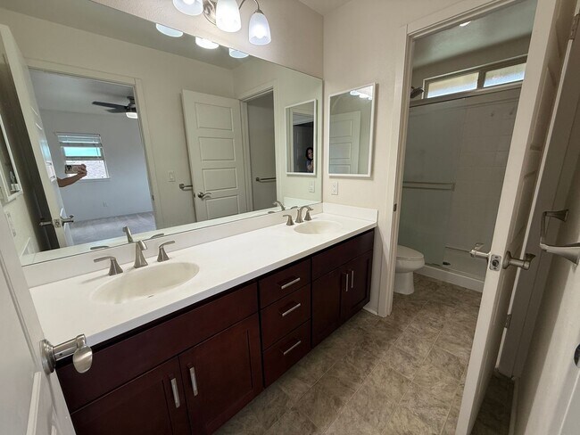 Building Photo - AULU at Hoopili 3 bedroom 2.5 bath home wi...