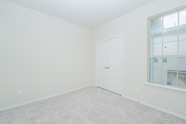 Building Photo - 10303 Harmon Smith Dr.
