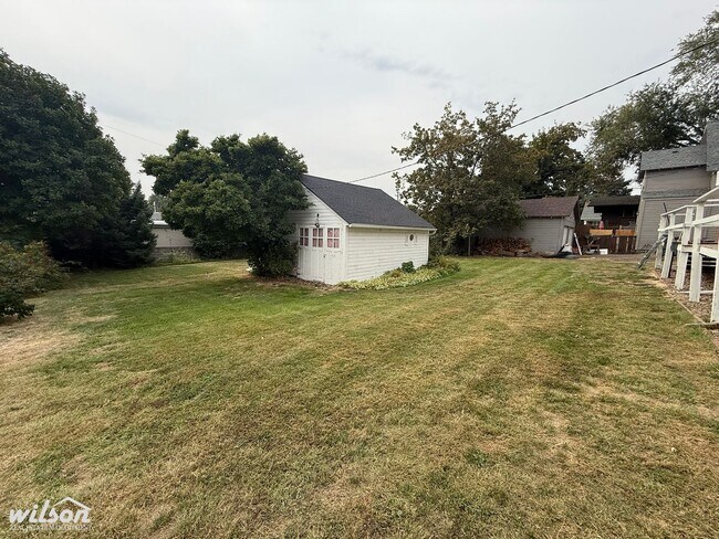 Building Photo - 1522 Browne Ave