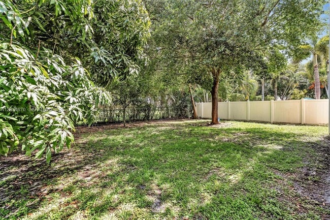 Building Photo - 14044 SW 54th St