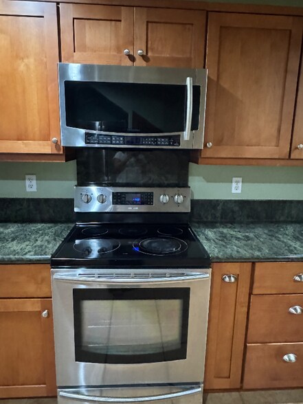 Building Photo - 45-423-423 Pua Inia St