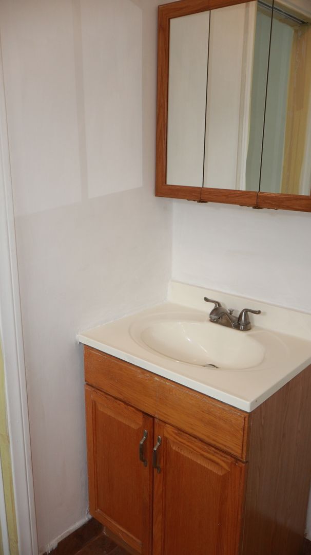 Building Photo - Single 2 bedrooms 2 baths house in San Diego CA.