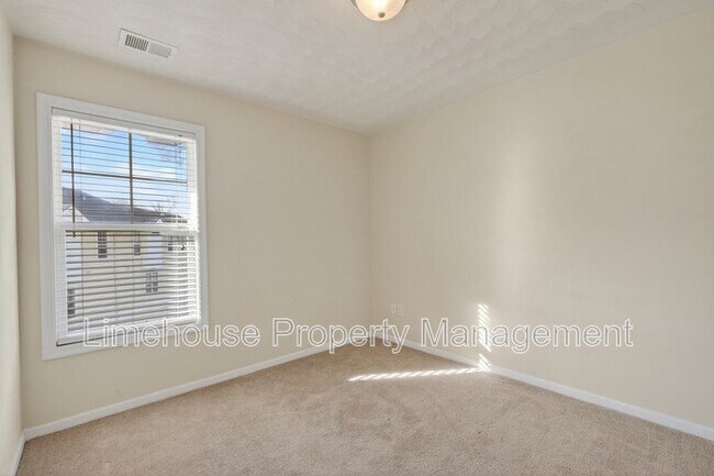 Building Photo - 5504 Taylors Walke Ln