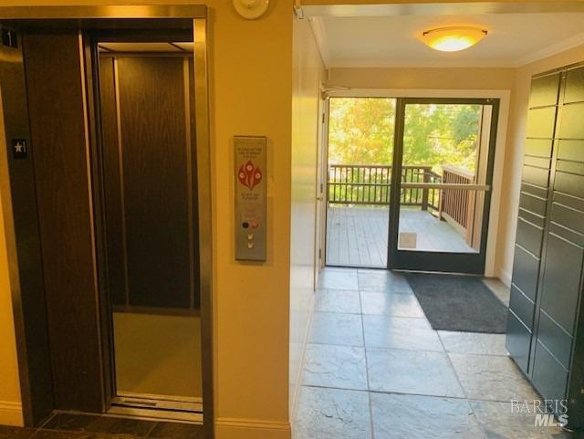 Building Photo - 1579 Lincoln Ave