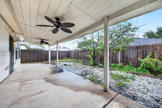 Building Photo - 11630 Forest Wind Ln
