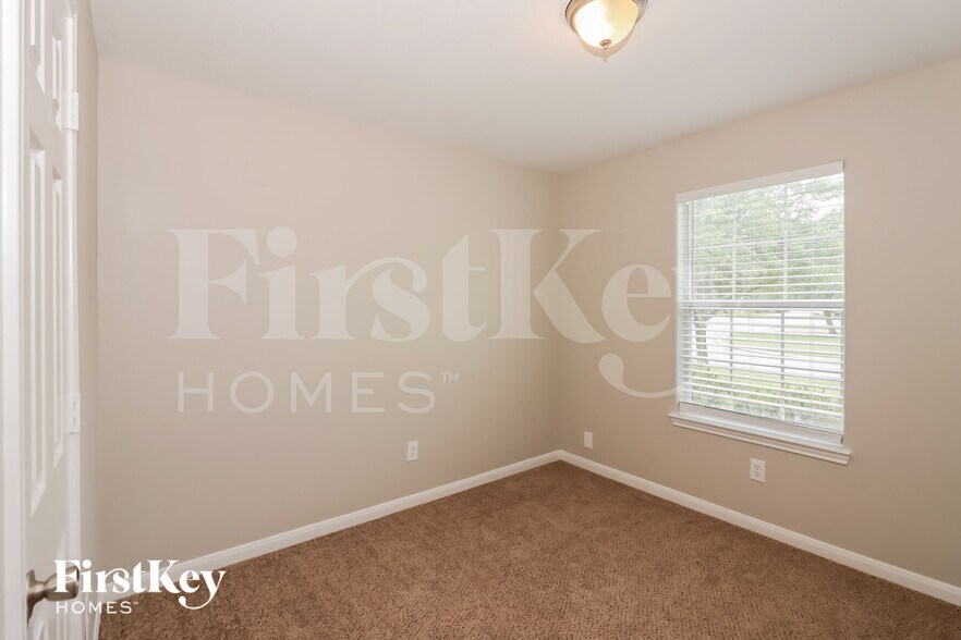 Building Photo - 4506 Nueces River Loop