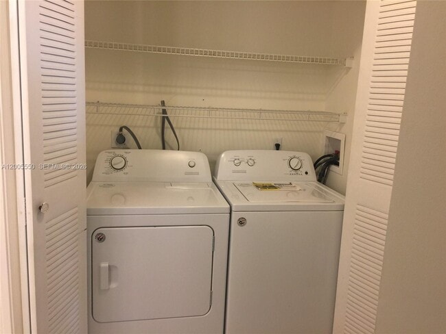 Building Photo - 2103 Renaissance Blvd