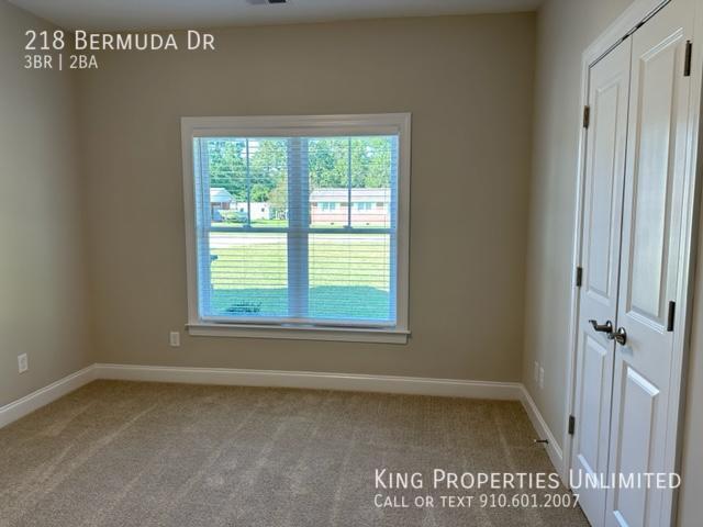 Building Photo - 218 Bermuda Dr