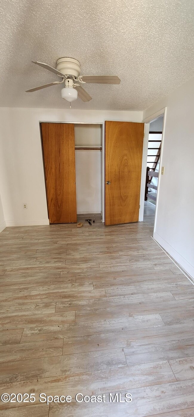 Building Photo - 204 Pierce Ave