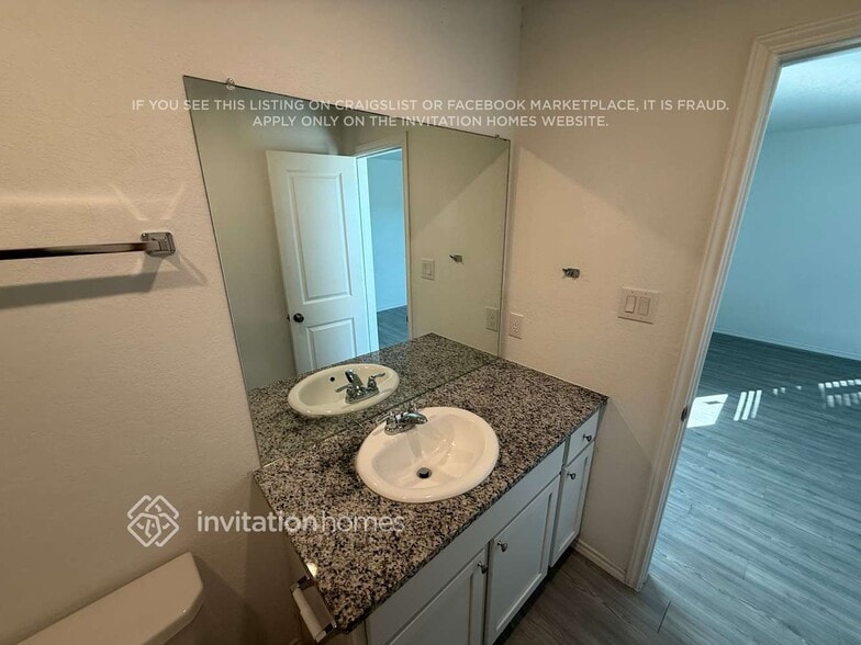 Building Photo - 14331 Estuary Pl