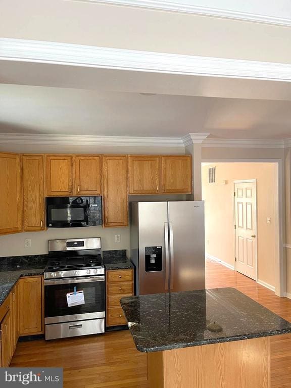 Building Photo - 6101 Newport Terrace