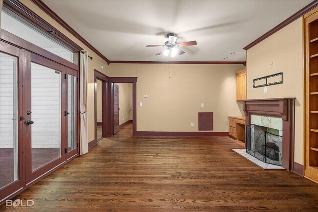 Building Photo - 3 Bedroom 2 Bathroom Home in Plain Dealing