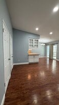 Building Photo - 6510 Manassero Way