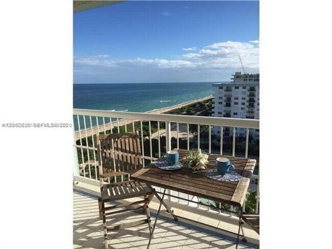 Building Photo - 9341 Collins Ave