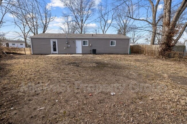 Building Photo - 10 Juno Dr