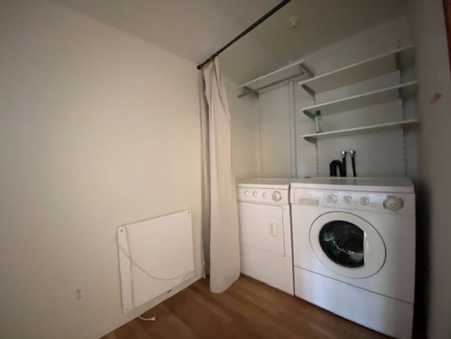 Building Photo - 1810 Pacific Ave